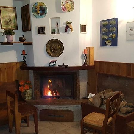Agriturismo Volpe Golosa Morbegno Εξωτερικό φωτογραφία